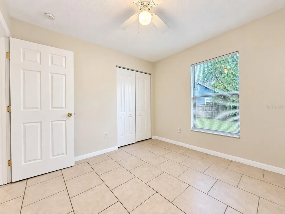 1210 E HOLLAND AVENUE Tampa, FL 33612