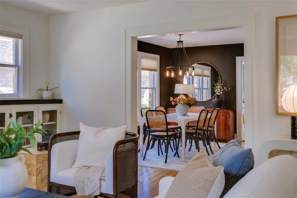 1038 Edgefield Avenue Dallas, TX 75208