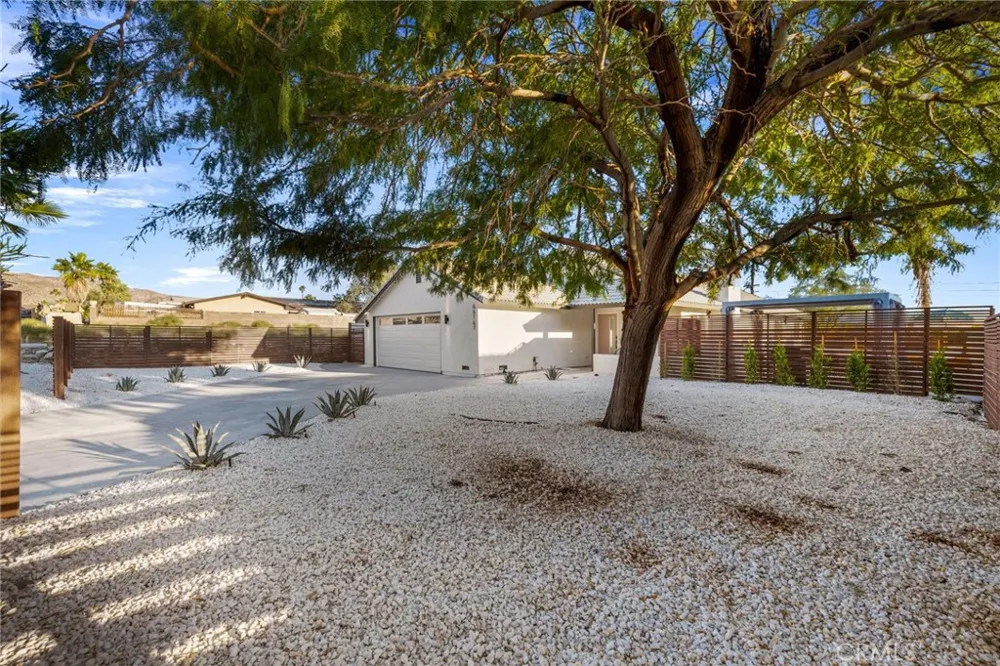 66167 14th Desert Hot Springs, CA 92240