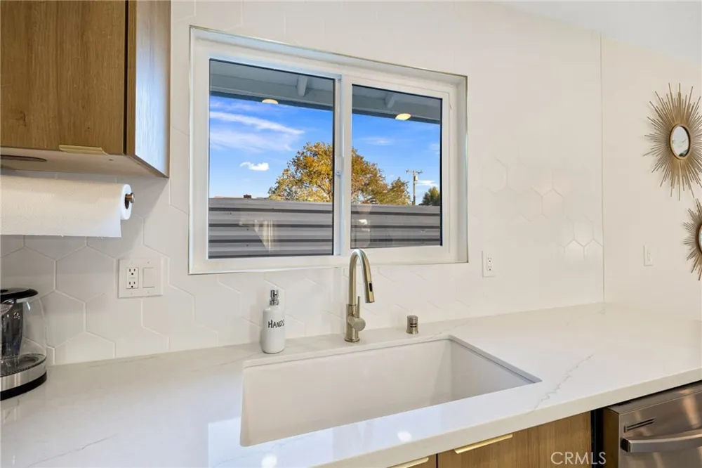 66167 14th Desert Hot Springs, CA 92240
