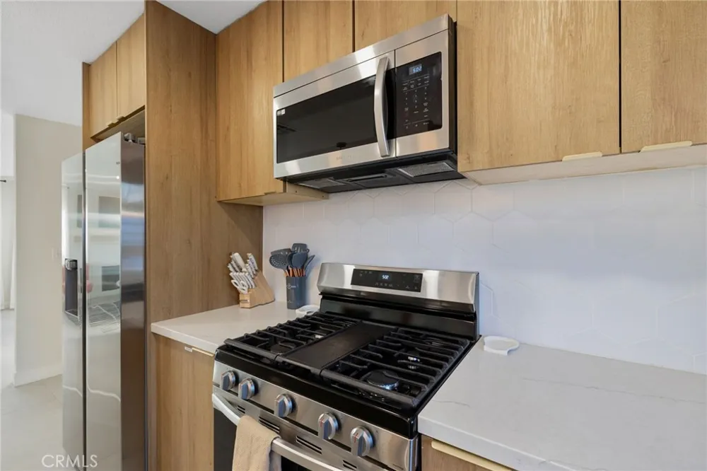 66167 14th Desert Hot Springs, CA 92240