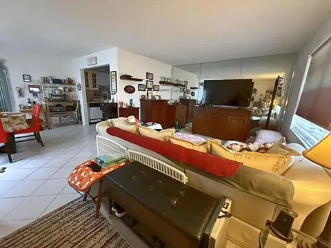 370 BURGUNDY H #H Delray Beach, FL 33484