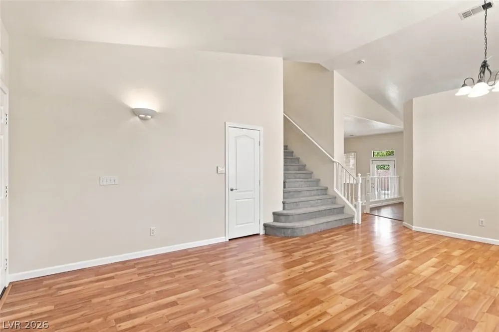 7589 Splashing Rock Drive Las Vegas, NV 89131