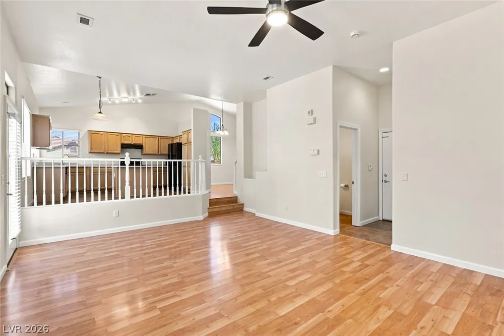 7589 Splashing Rock Drive Las Vegas, NV 89131