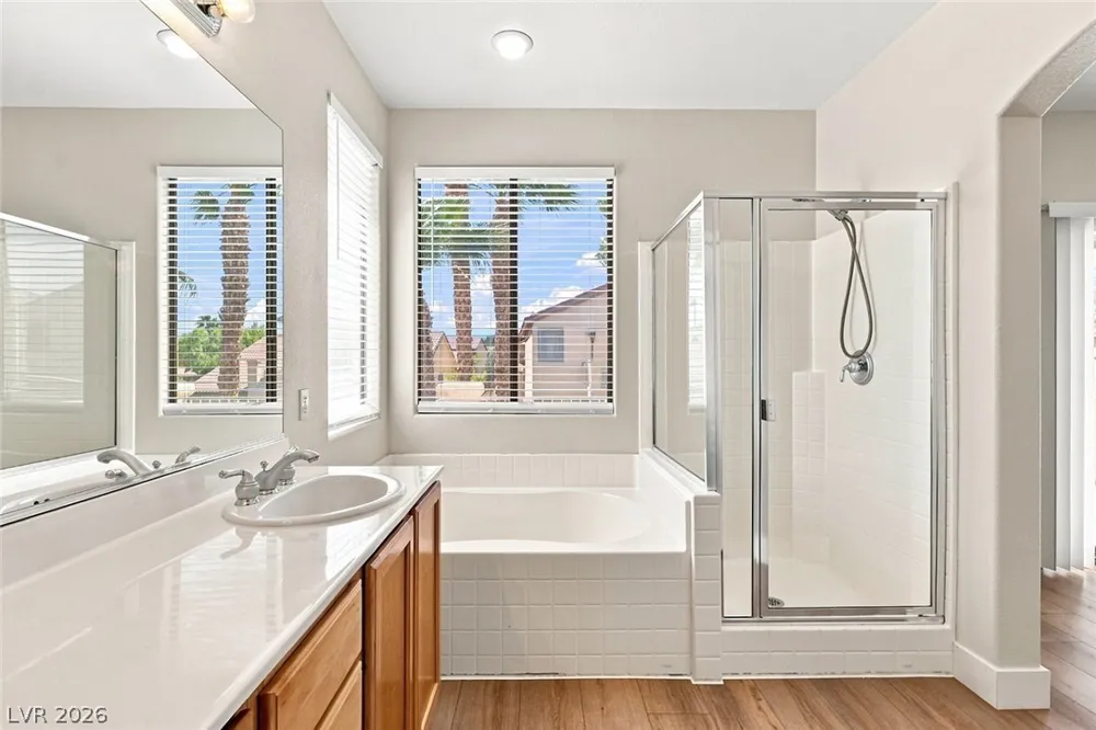 7589 Splashing Rock Drive Las Vegas, NV 89131