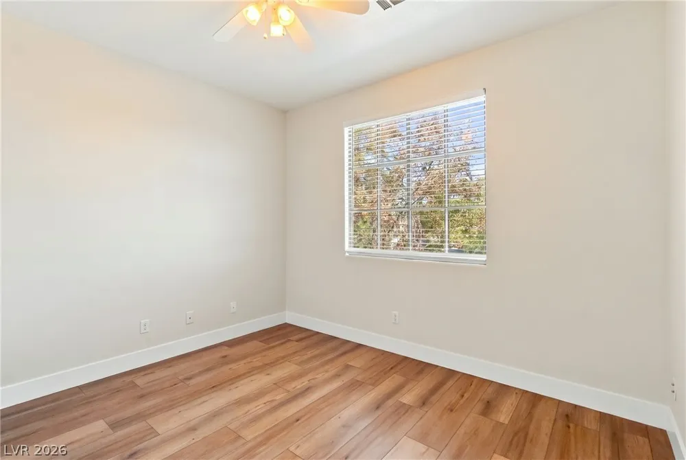 7589 Splashing Rock Drive Las Vegas, NV 89131