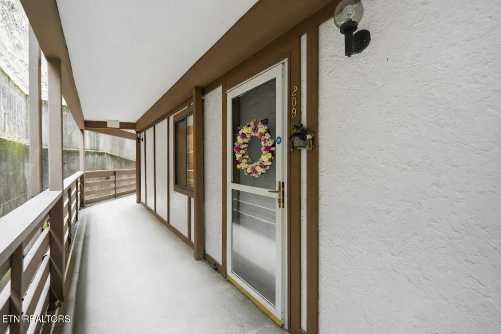 616 Turkey Nest Rd #209 Gatlinburg, TN 37738