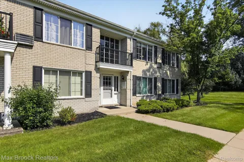 100 W Hickory Grove Road #C6