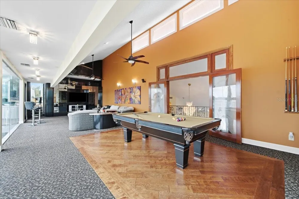 11609 CARROLLWOOD DRIVE Tampa, FL 33618