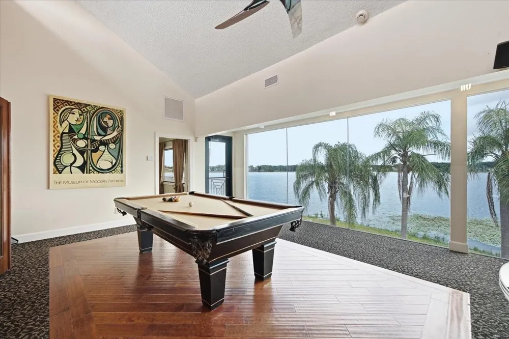 11609 CARROLLWOOD DRIVE Tampa, FL 33618