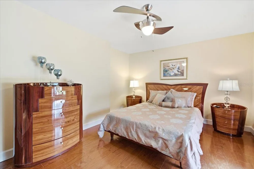 11609 CARROLLWOOD DRIVE Tampa, FL 33618