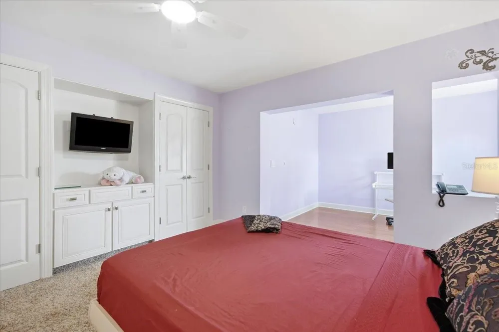 11609 CARROLLWOOD DRIVE Tampa, FL 33618