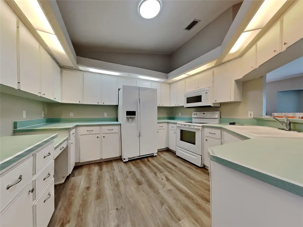 Address Not Shown Port Charlotte, FL 33983