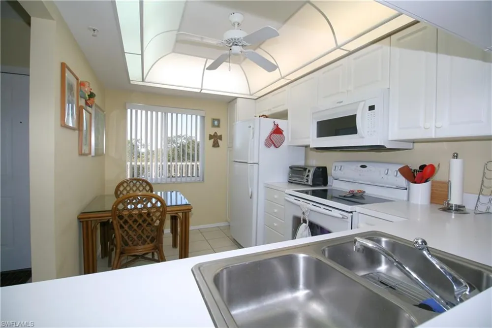 14931 Park Lake Drive #303 Fort Myers, FL 33919
