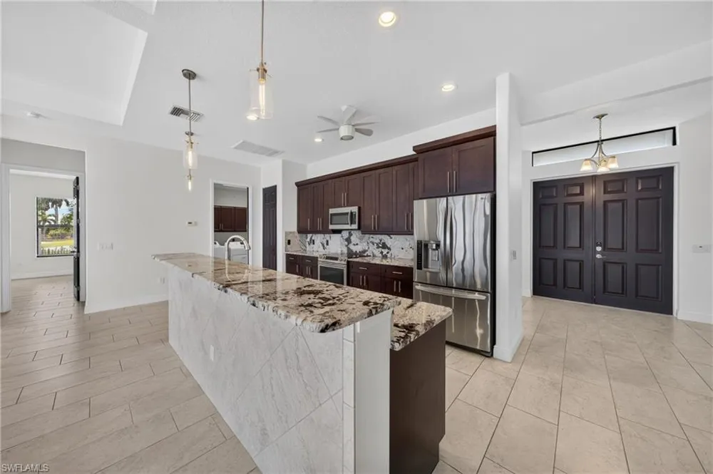 3331 NW 46th Avenue Cape Coral, FL 33993