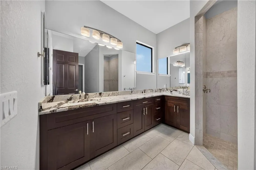 3331 NW 46th Avenue Cape Coral, FL 33993