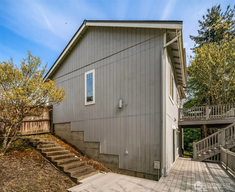 3402 20th Avenue Ct SE Puyallup, WA 98372