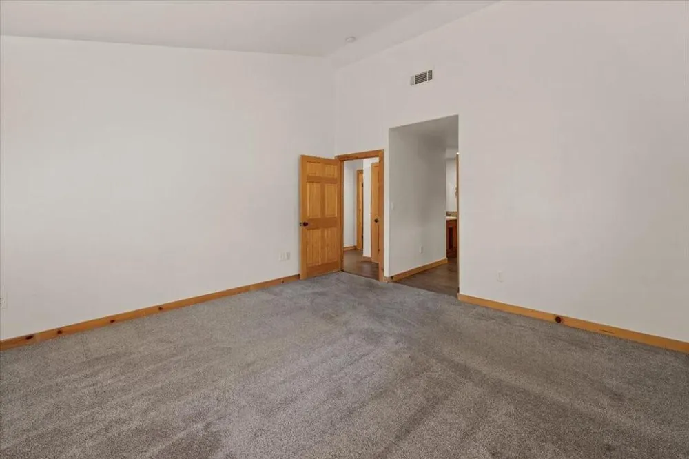 432 Chip-O-Wood Big Bear, CA 92315