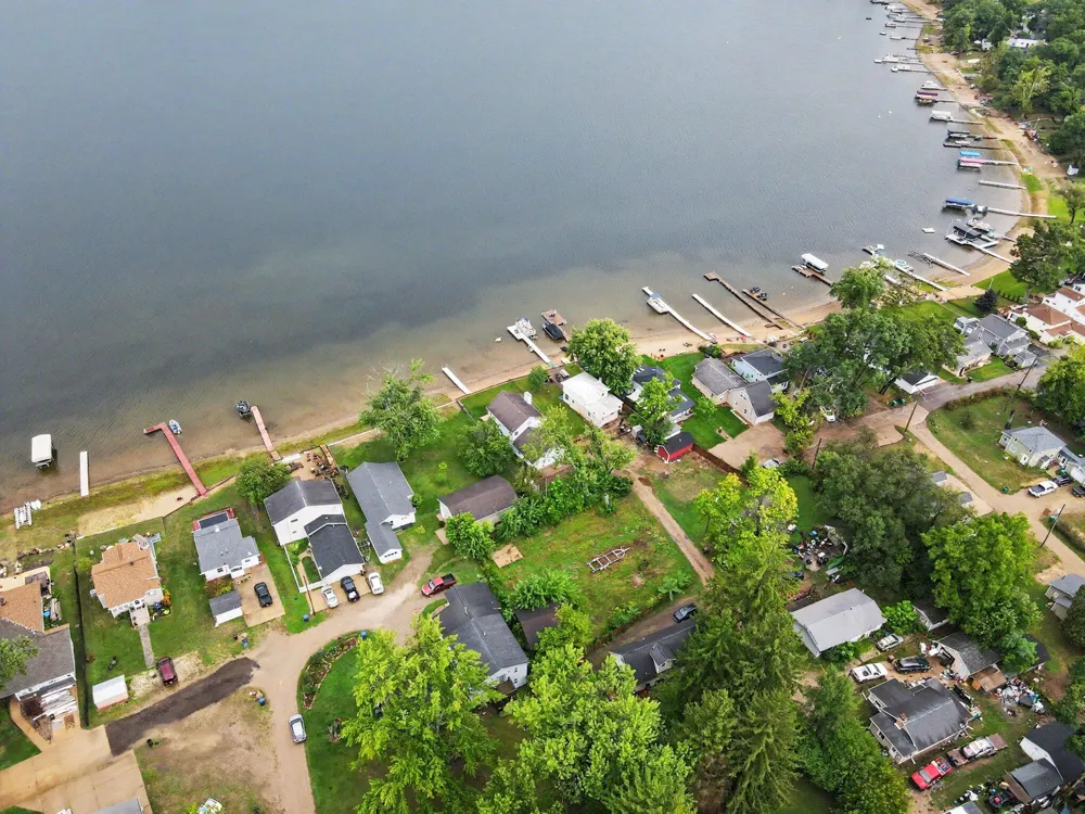 11334 E Shore Drive Delton, MI 49046