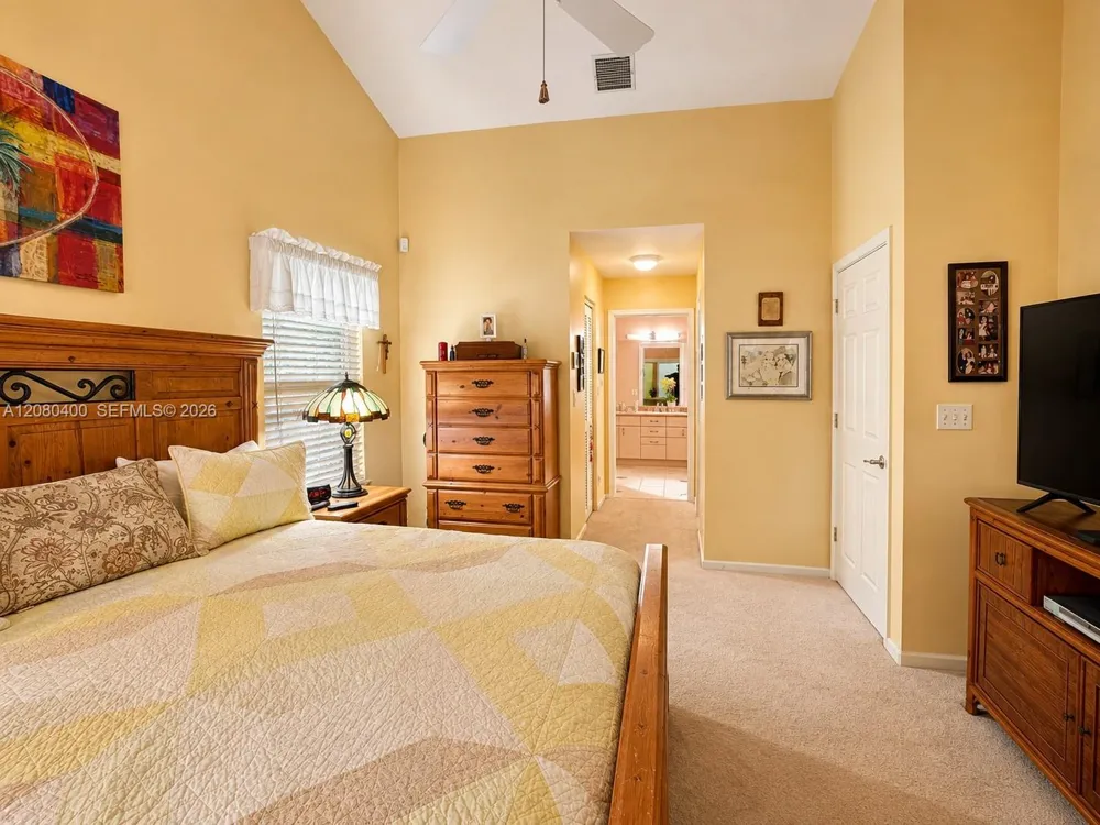 10411 NW 48th Mnr Coral Springs, FL 33076