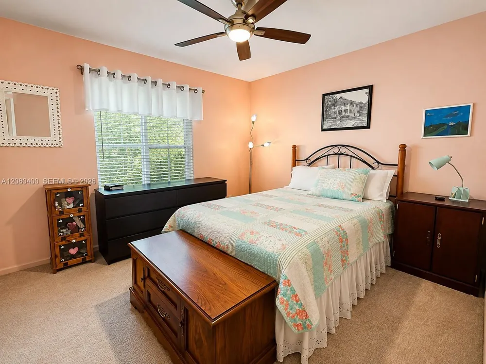10411 NW 48th Mnr Coral Springs, FL 33076