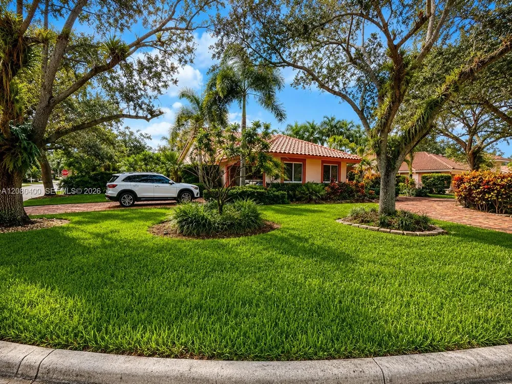 10411 NW 48th Mnr Coral Springs, FL 33076