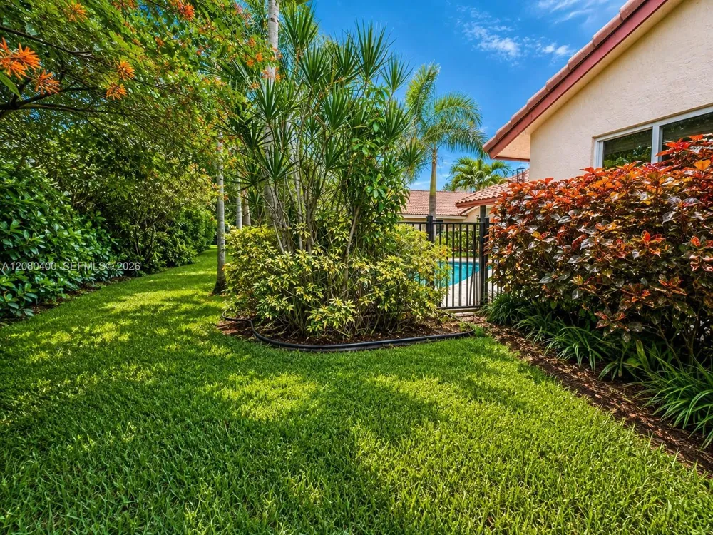 10411 NW 48th Mnr Coral Springs, FL 33076