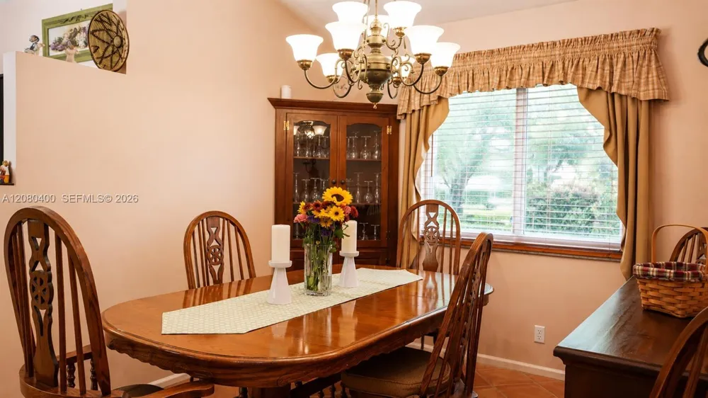 10411 NW 48th Mnr Coral Springs, FL 33076