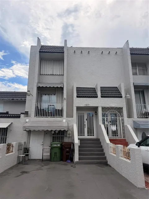 4417 W 11th Ave #43
