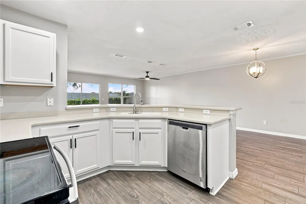 2591 AVENTURINE STREET Kissimmee, FL 34744