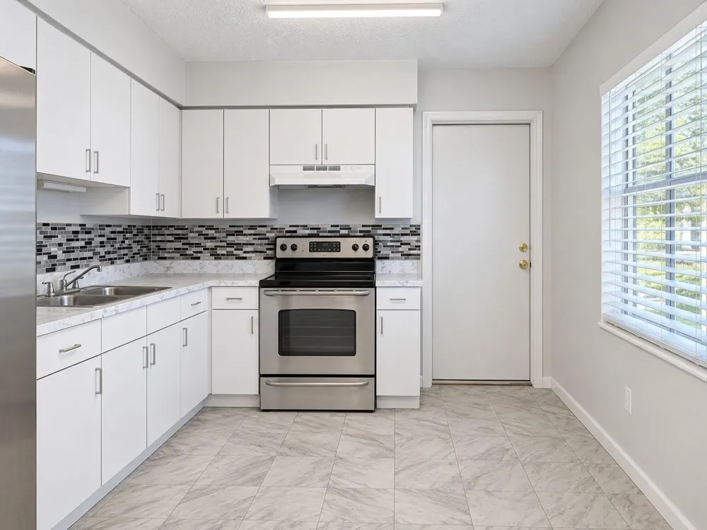5014 & 5016 22ND STREET W Bradenton, FL 34207