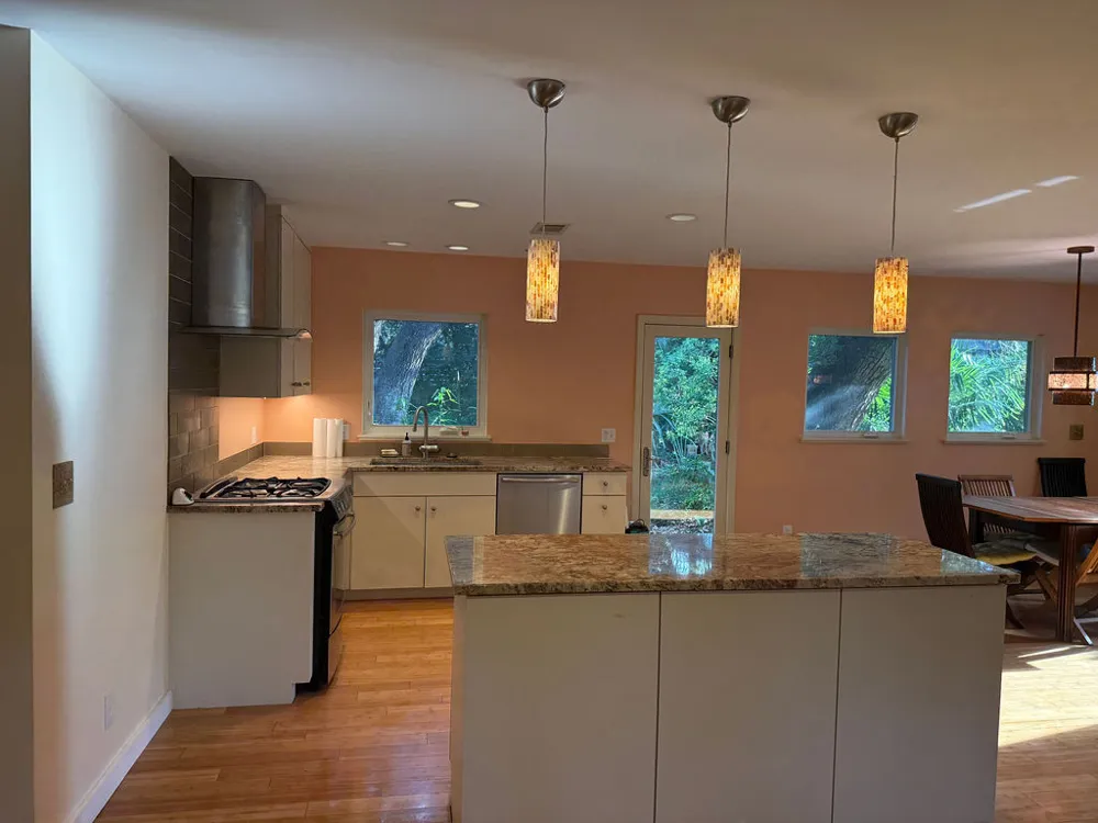 1111 W Oltorf Street Austin, TX 78704