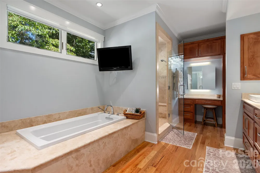 330 Sanctuary Drive Waynesville, NC 28786