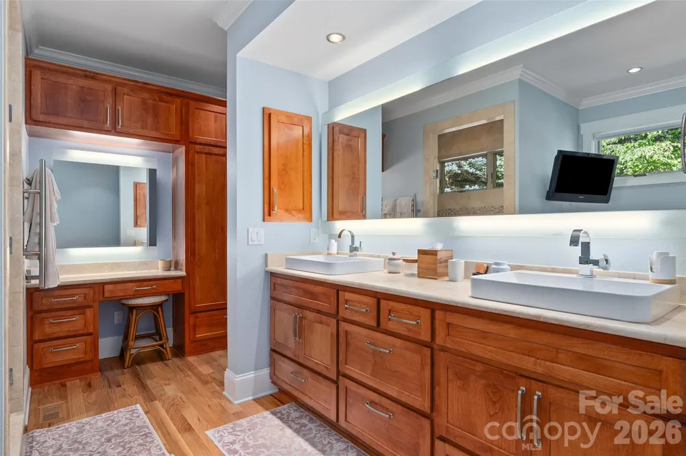 330 Sanctuary Drive Waynesville, NC 28786