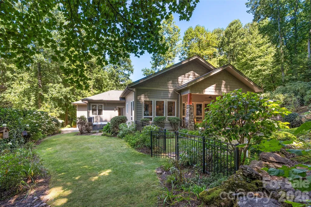 330 Sanctuary Drive Waynesville, NC 28786