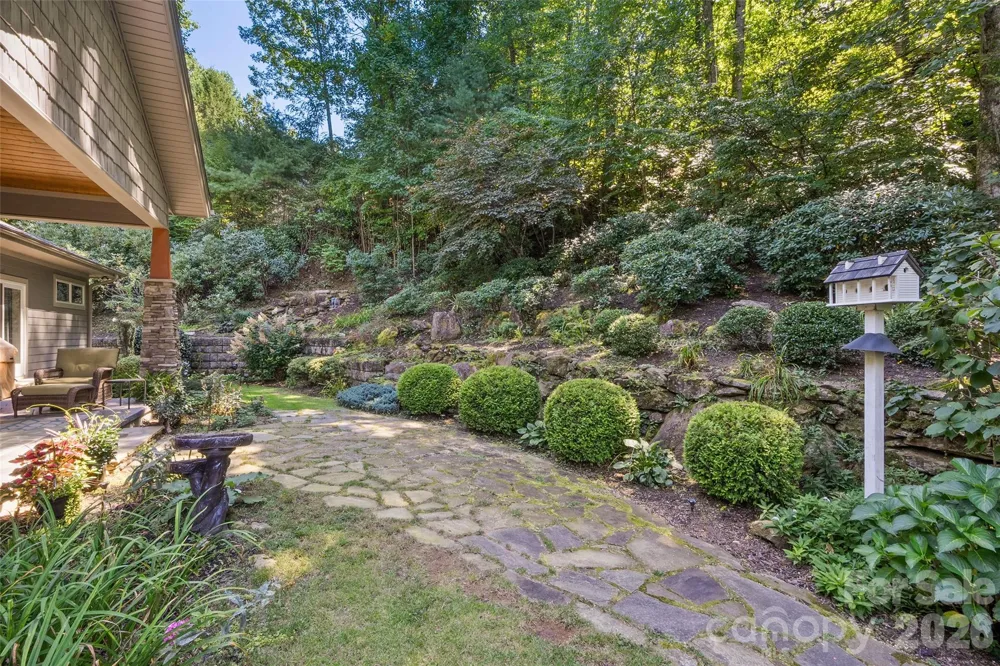 330 Sanctuary Drive Waynesville, NC 28786