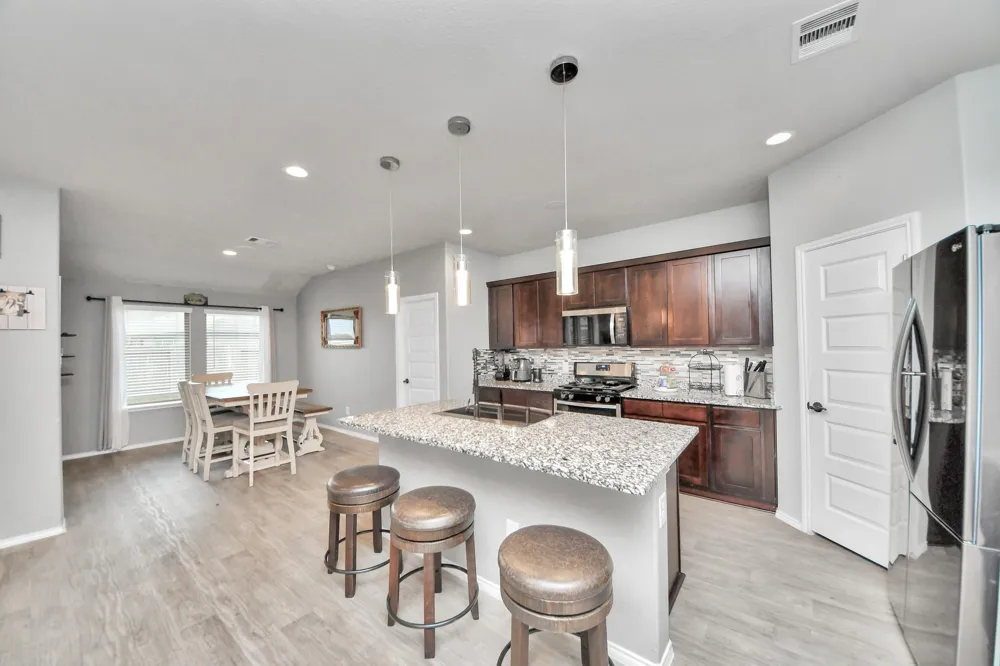 1819 Turtle Bluff Lane Rosenberg, TX 77469