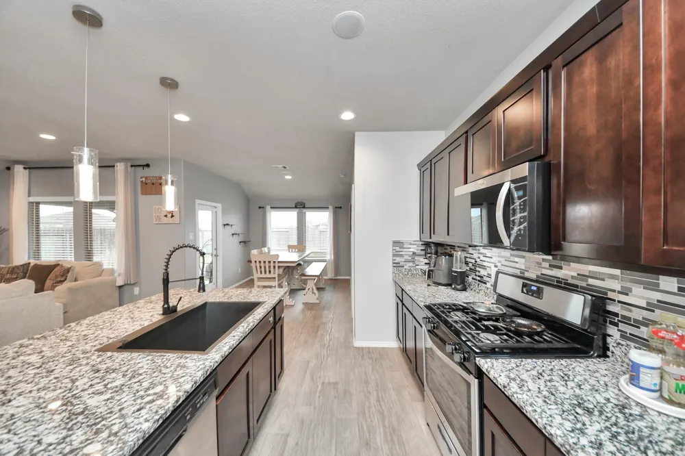 1819 Turtle Bluff Lane Rosenberg, TX 77469