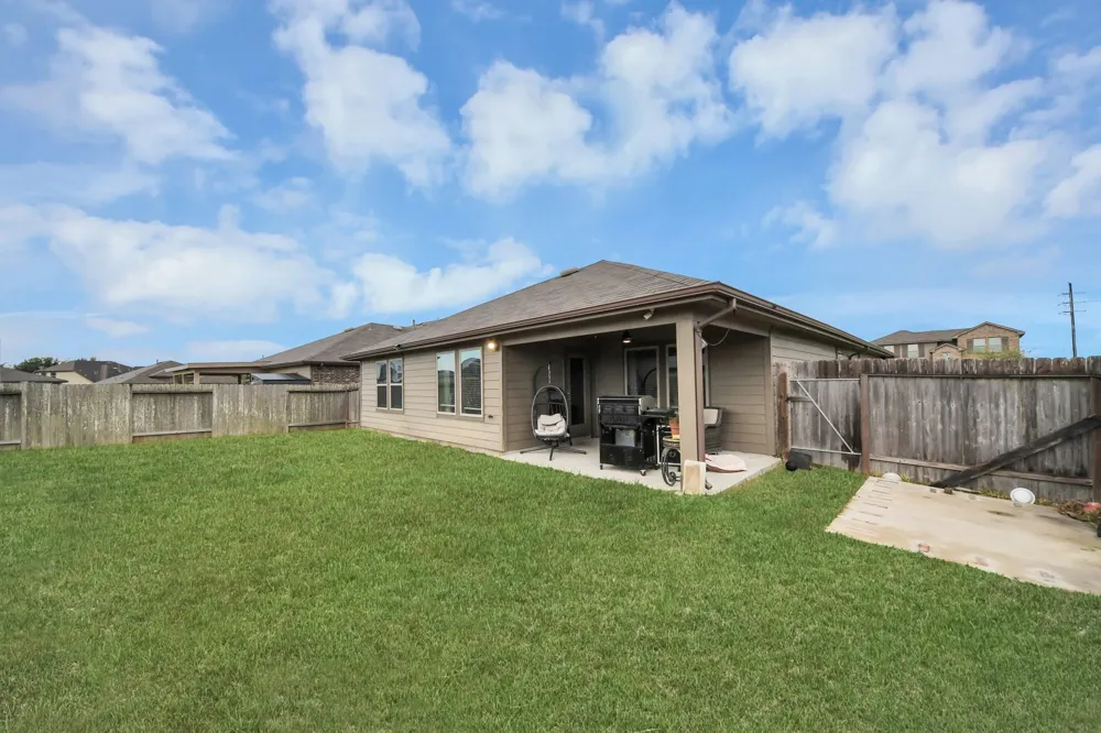 1819 Turtle Bluff Lane Rosenberg, TX 77469