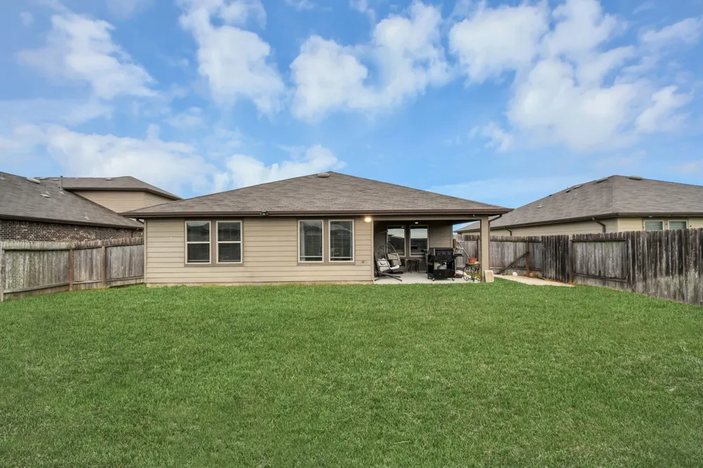 1819 Turtle Bluff Lane Rosenberg, TX 77469