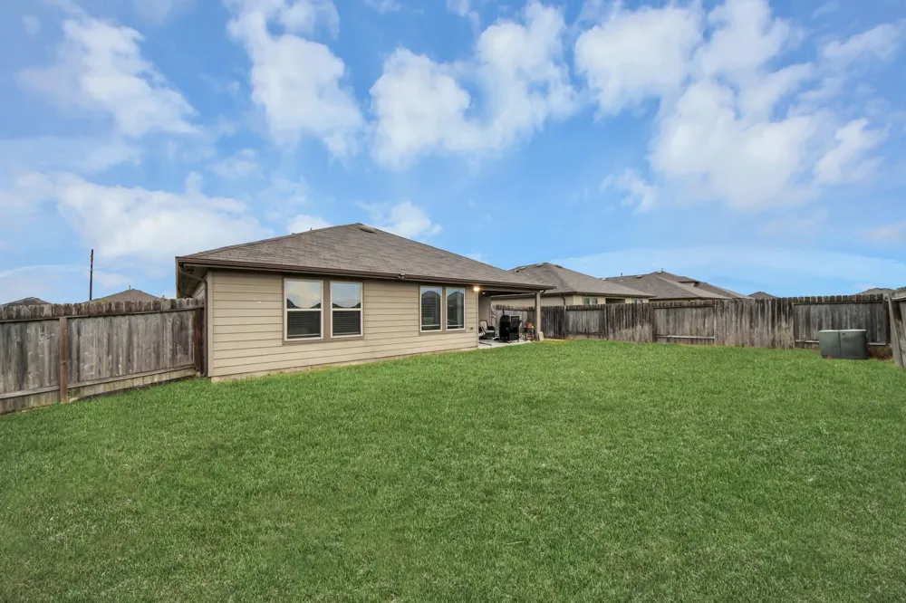 1819 Turtle Bluff Lane Rosenberg, TX 77469