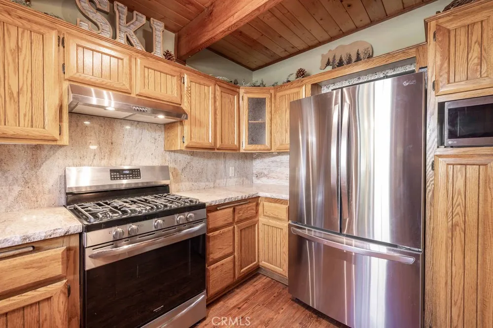 1128 Gold Mountain Drive Big Bear City, CA 92314