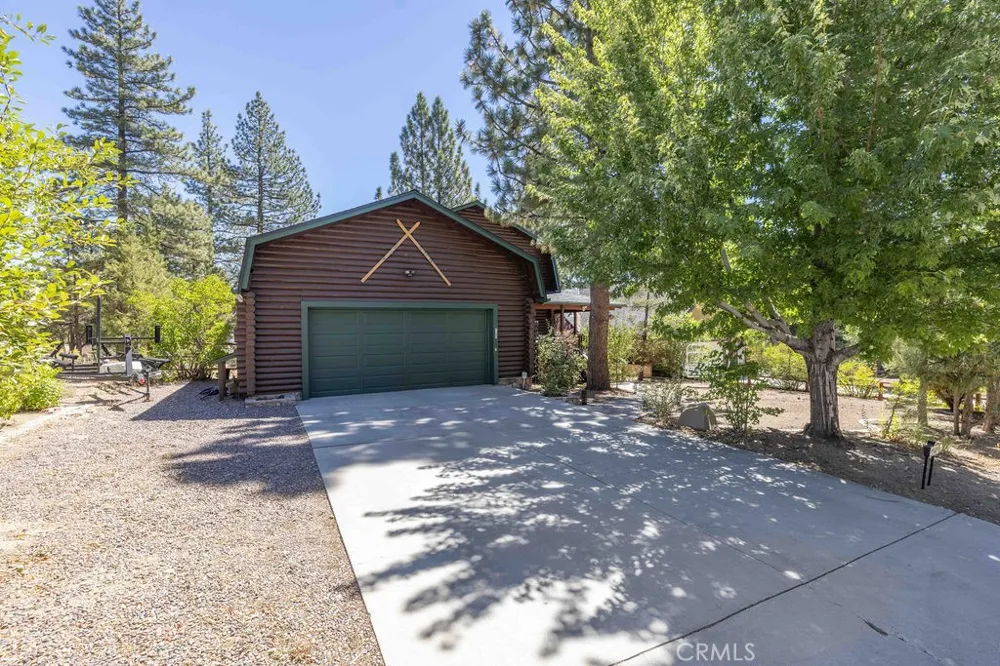 1128 Gold Mountain Drive Big Bear City, CA 92314