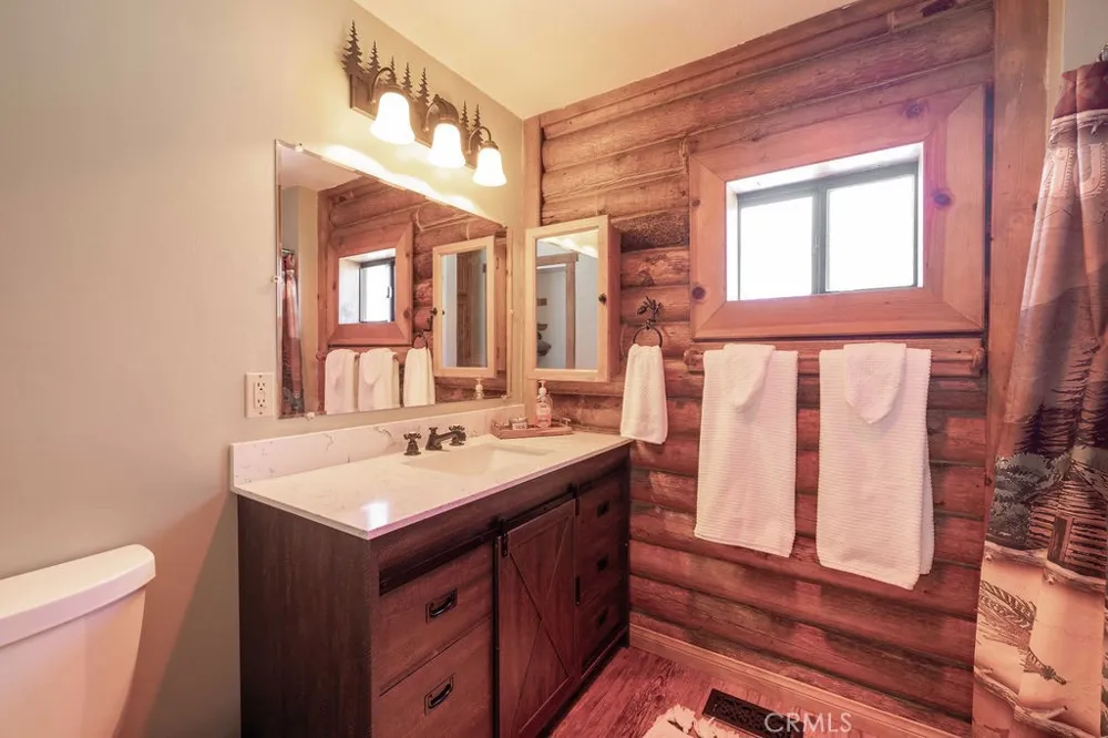 1128 Gold Mountain Drive Big Bear City, CA 92314