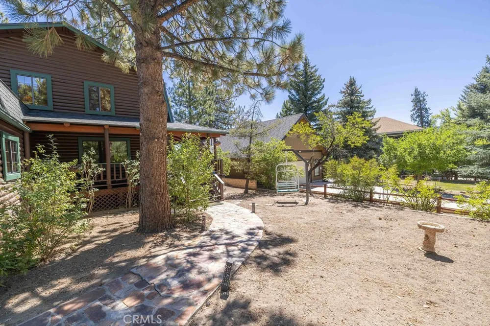 1128 Gold Mountain Drive Big Bear City, CA 92314
