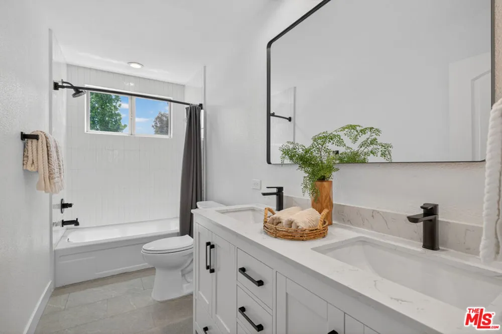 3366 Blue Ridge Court Westlake Village, CA 91362