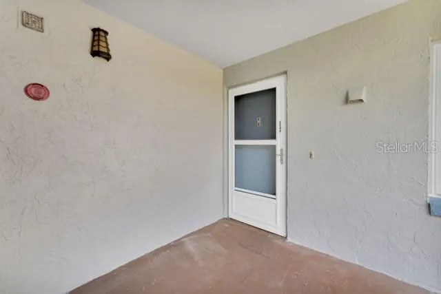 333 LAKE HOWARD DRIVE NW #204D Winter Haven, FL 33880