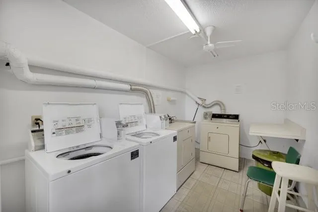 333 LAKE HOWARD DRIVE NW #204D Winter Haven, FL 33880