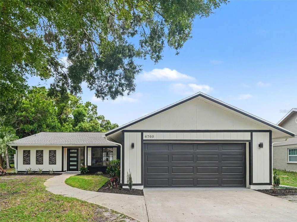 6703 POINTE WEST BLVD Bradenton, FL 34209