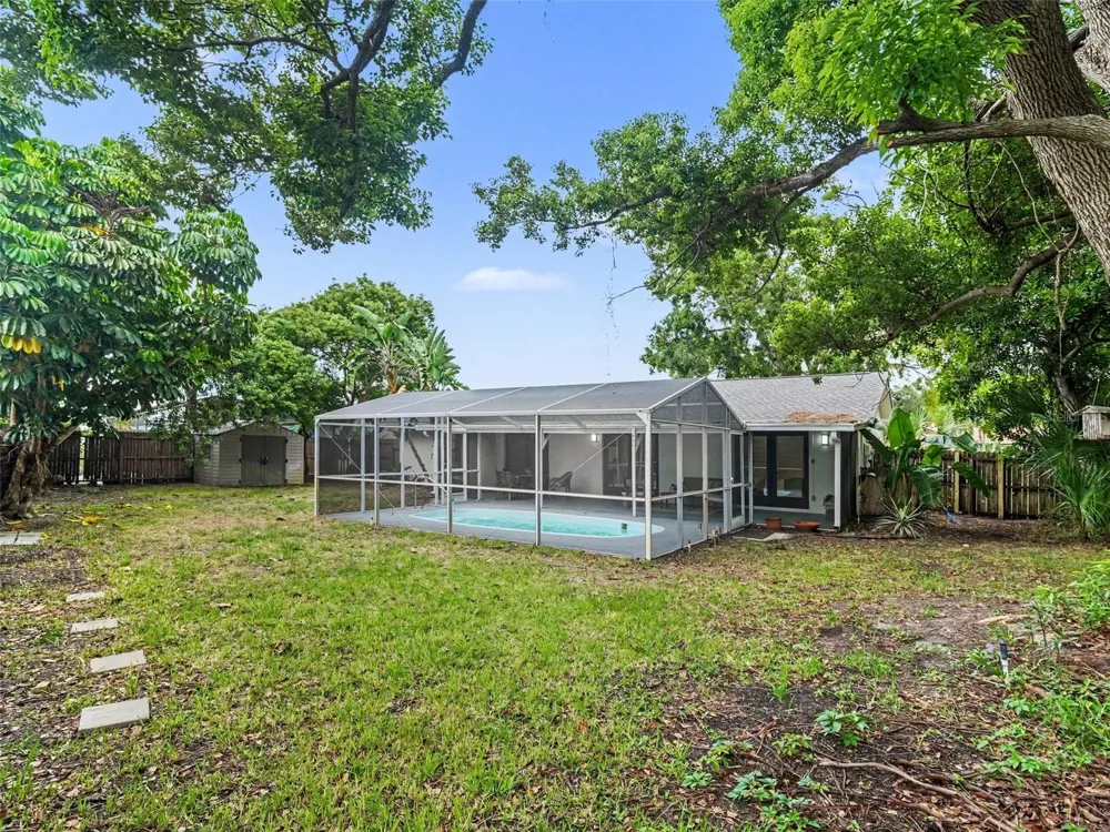 6703 POINTE WEST BLVD Bradenton, FL 34209